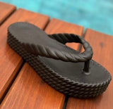 Chinelo Nuvem Preto